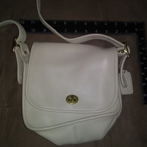 Coach Bag Cream Color J7C-9965